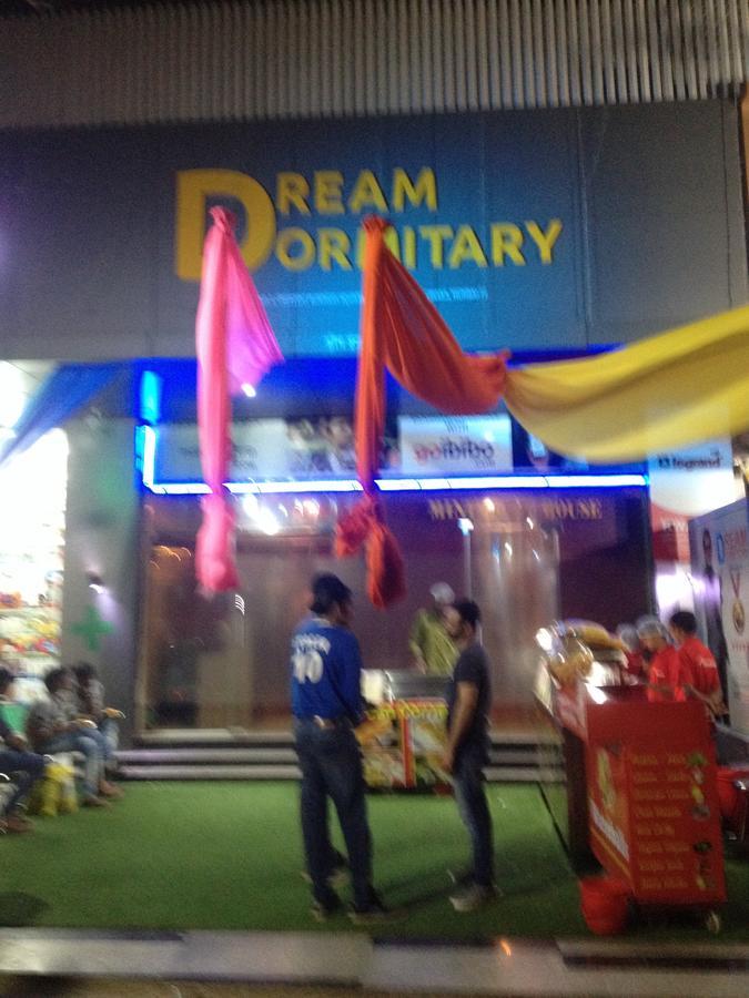 Dream Dormitory 뭄바이 외부 사진